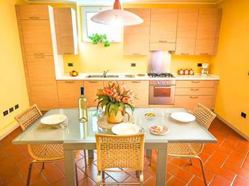 Apartment for 4 People in Comune di Vercana, Lake Como, Photo 3