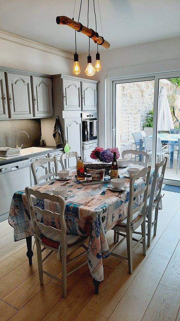 Le Cocon de Matignon gîte 4 étoiles spa 5 km mer in Matignon, Région de Dinan