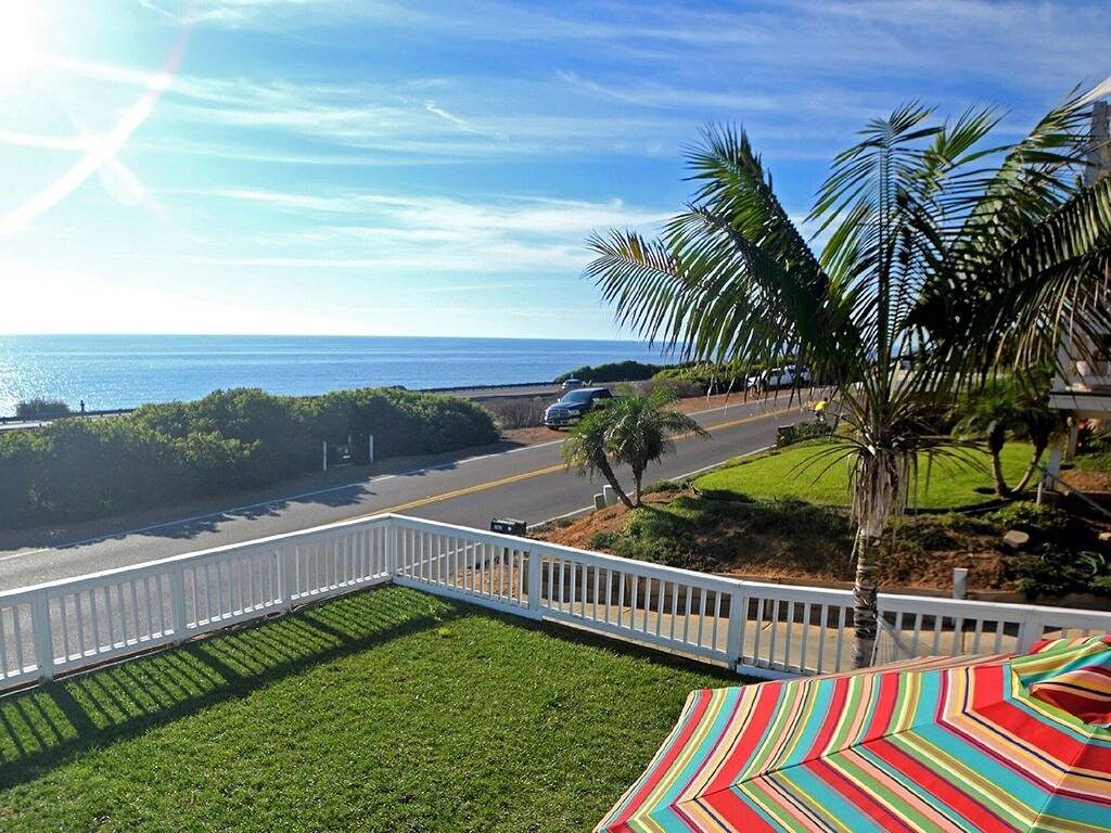 Seaside Abode mit Meerblick perfekt für Familienausflüge! in Encinitas, San Diego County