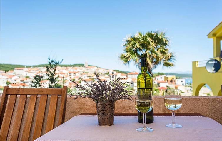 Ferienwohnung für 4 Personen, mit Garten und Terrasse auf Krk - 3