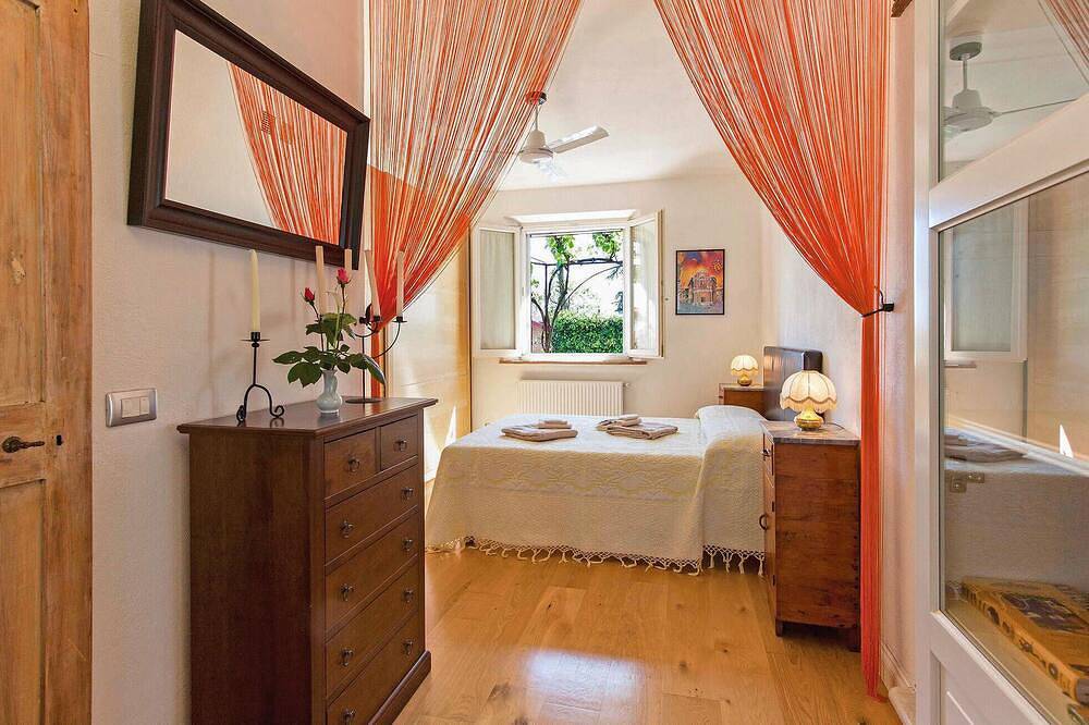 Gorgeous home in siena -si- with Wifi in Siena, Siena Province