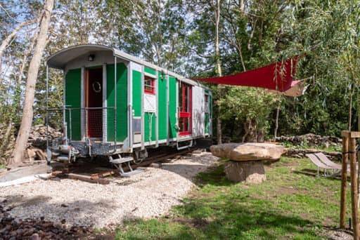 Camping pour 6 personnes, avec vue et jardin en Haute-Loire - 2
