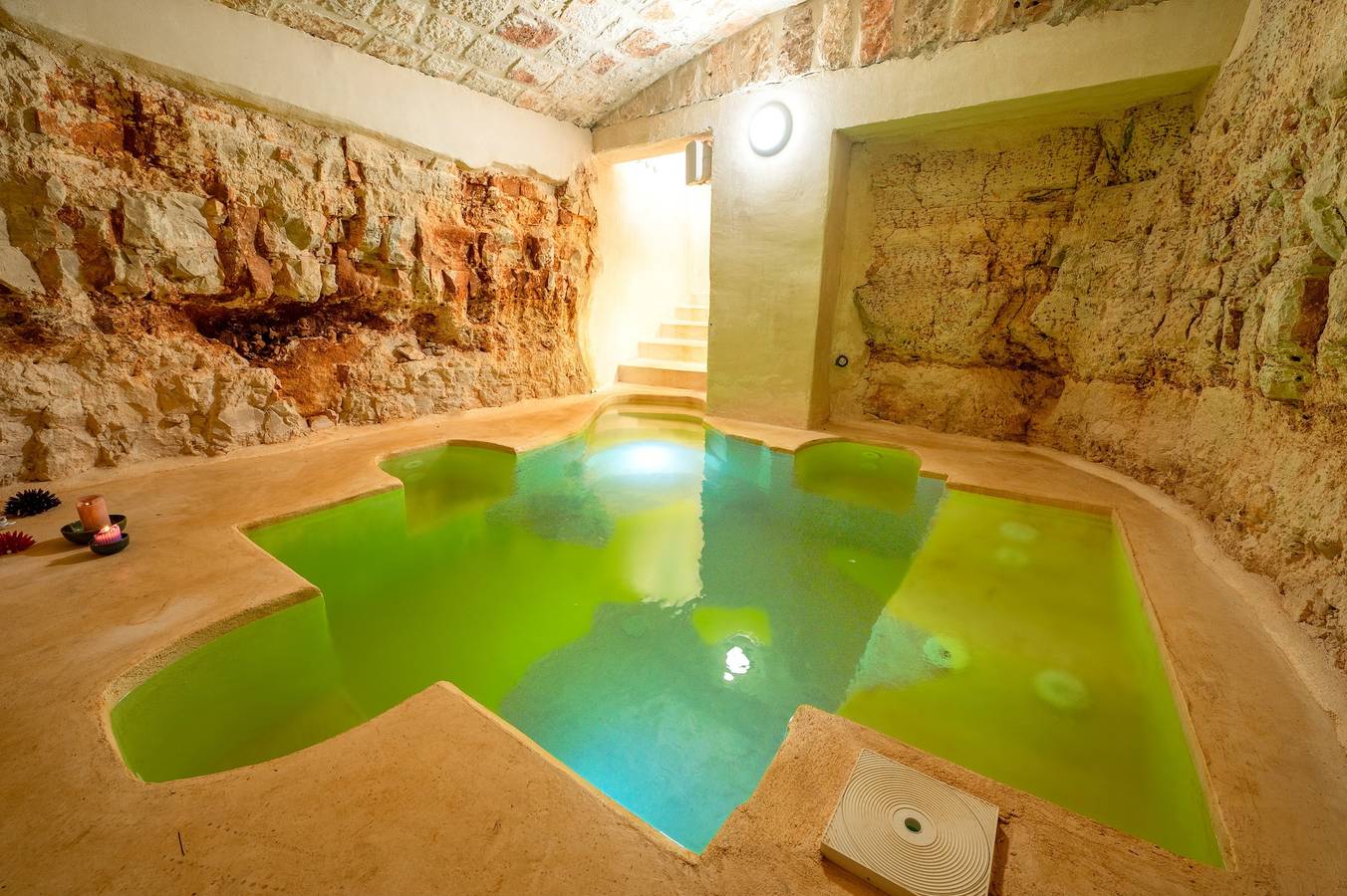 Casa vacanze 'Lamia with Pool' con piscina condivisa, Wi-Fi e aria condizionata in Ostuni, Salento