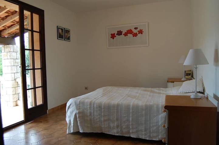 Location de vacances pour 8 personnes, avec jardin et balcon à Claviers - 3