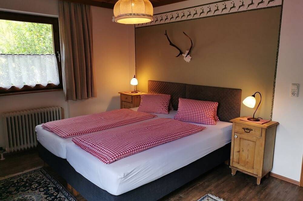 Vacation home for 16 guests with 300m² in Mayrhofen in Mayrhofen, Zillertaler Alpen