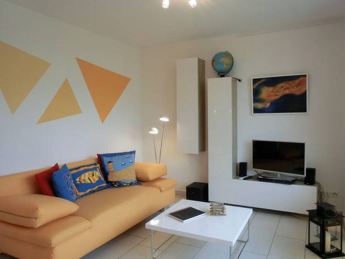 Ferienwohnung für 4 Personen, mit Terrasse und Garten in Gelbensande