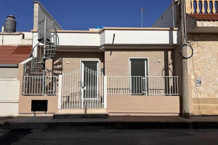 Ferienhaus für 4 Personen in Torre Lapillo