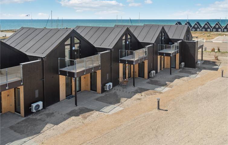 Apartamento de vacaciones para 5 personas, con terraza y jardín - 1