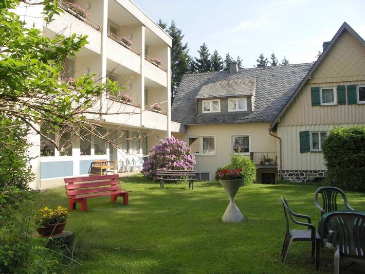 BnB für 3 Personen, mit Ausblick und Garten in Bad Steben