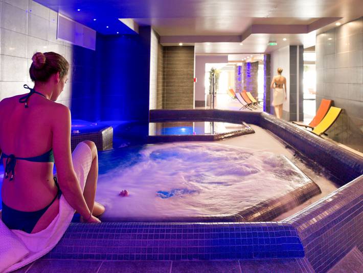 Appartement entier, Cgh Résspa Le Cristal de l'Alpe 5* in Huez, Parc national des Écrins