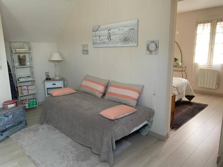 Gîte pour 7 personnes, avec jardin ainsi que vue et terrasse à Noyen-sur-Sarthe - 3