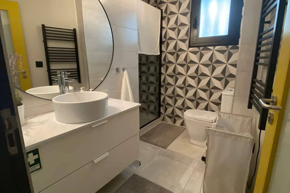 Ganze Wohnung, Casa Anibal artistic, Central, comfortable, affordable, three bedrooms, 2 baths in Cedofeita, Porto