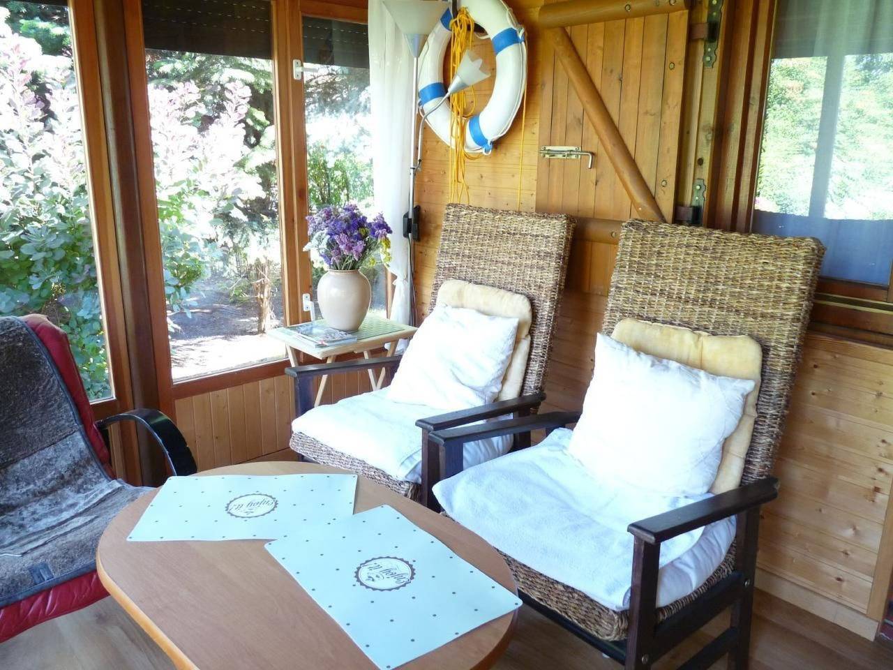 Glücksurlaub mit Hund am See in Westpommern