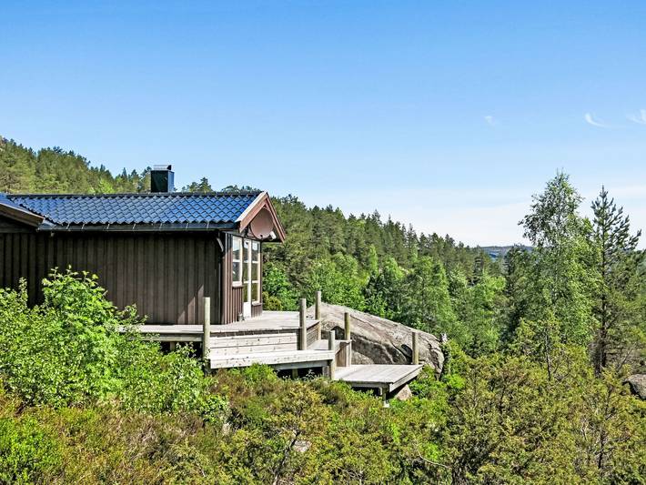 Nøstebu in Eikerapen, Åseral