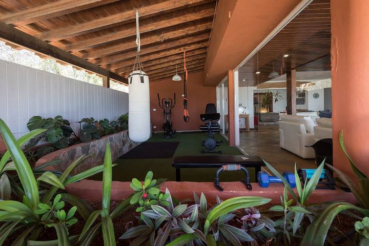 Chalet para 10 personas, con jardín además de terraza y piscina, Familias con niños en Provincia de Las Palmas - 4