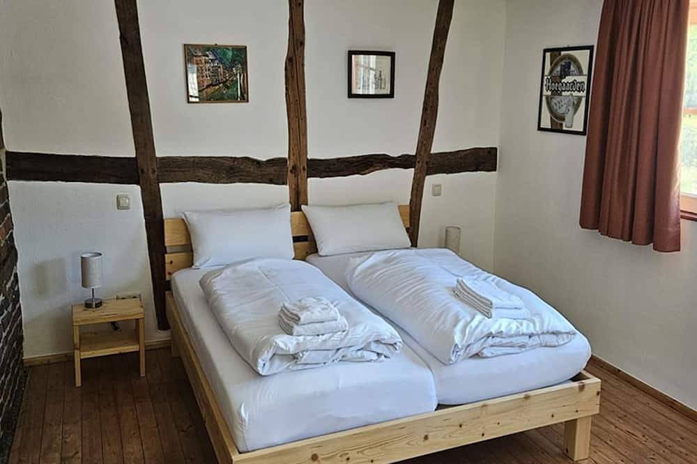 Rurtalgarten - denkmalgeschütztes Fachwerkhaus in der Nähe der Rur in Simmerath, Naturpark Hohes Venn-Eifel