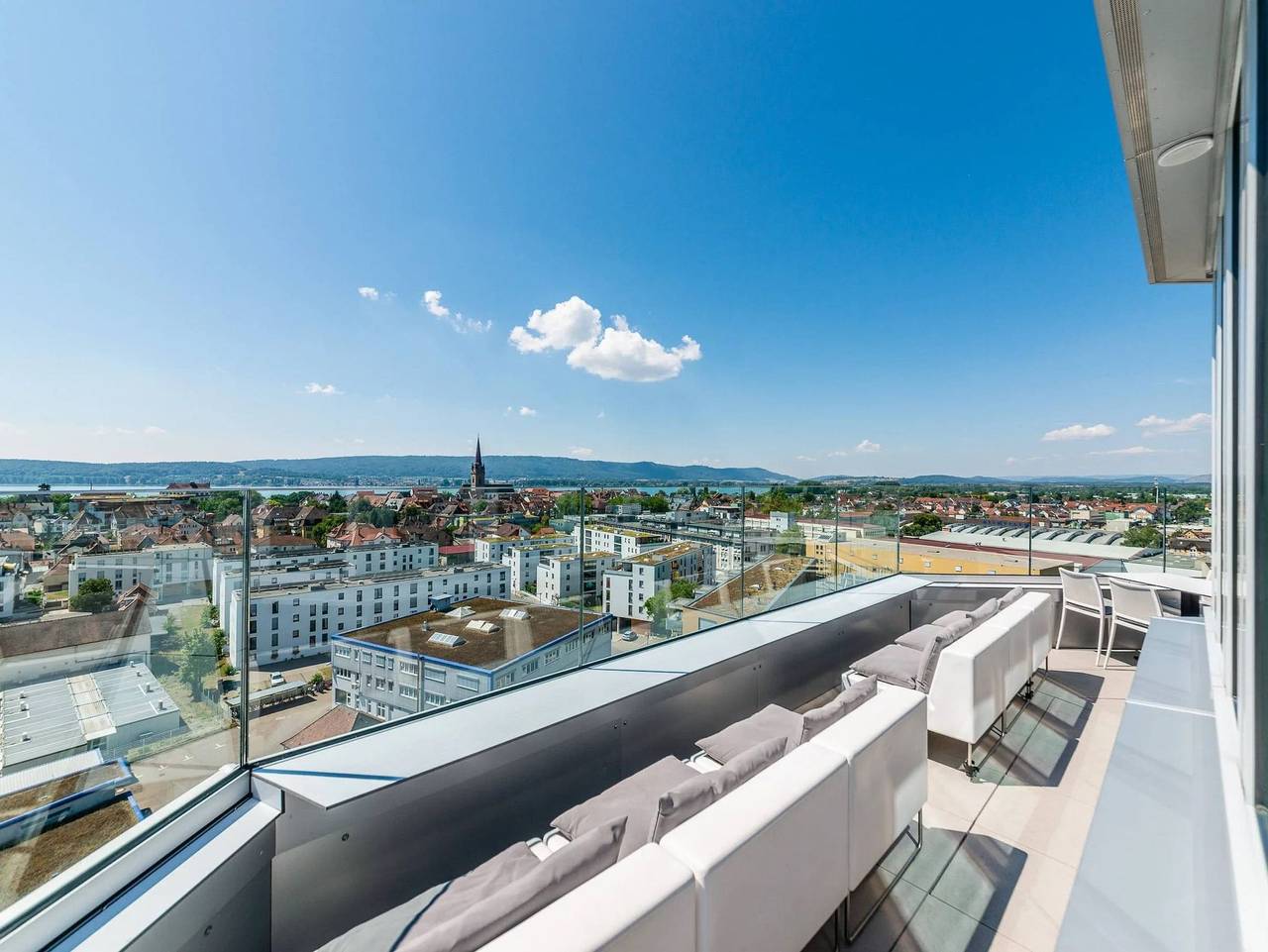 Aquaturm Hotel Gmbh - Etagenzimmer 1 in Radolfzell, Radolfzell am Bodensee