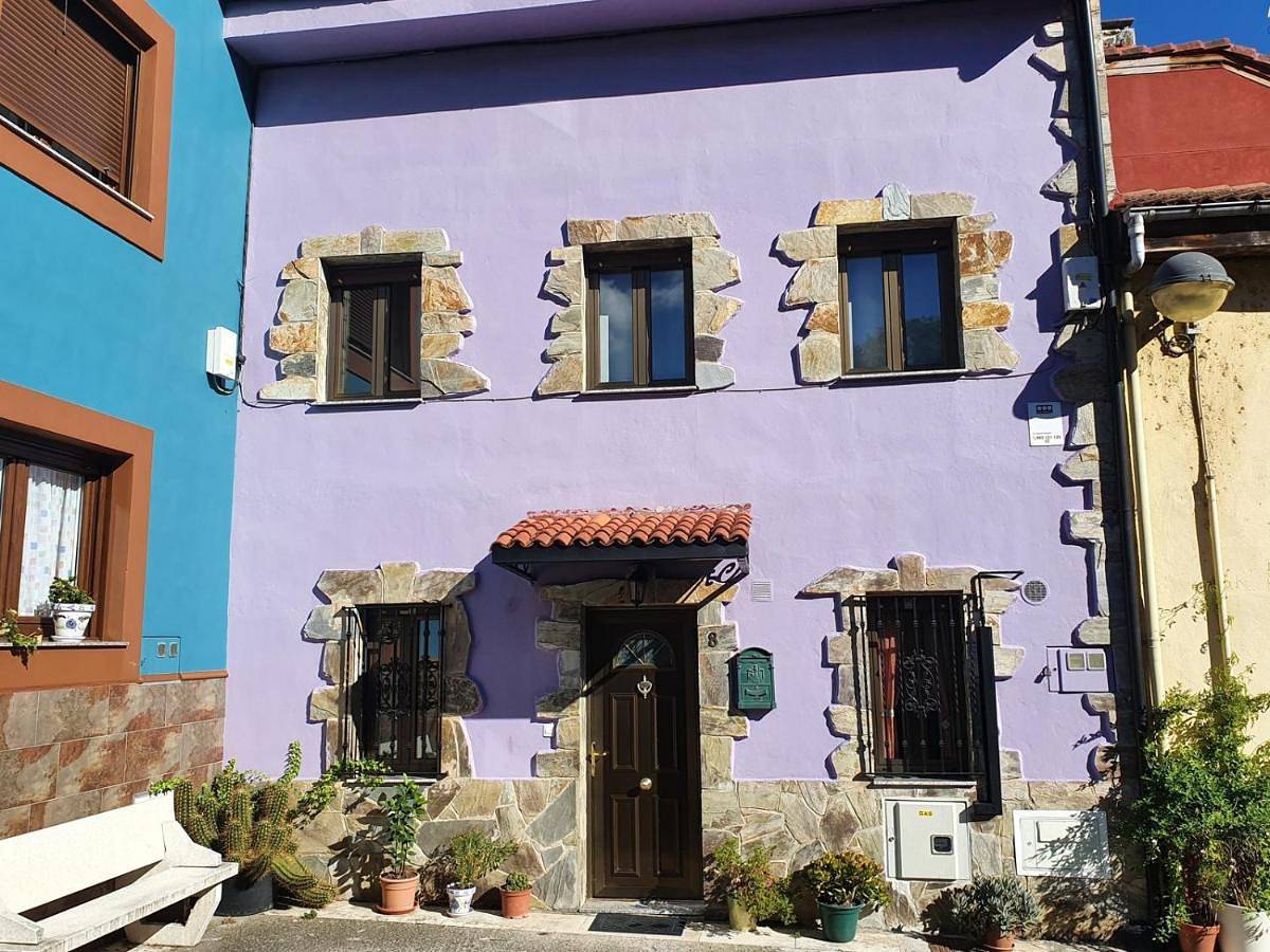 Casa Rural Puerta del Gamoniteiru in Pola de Lena, Lena