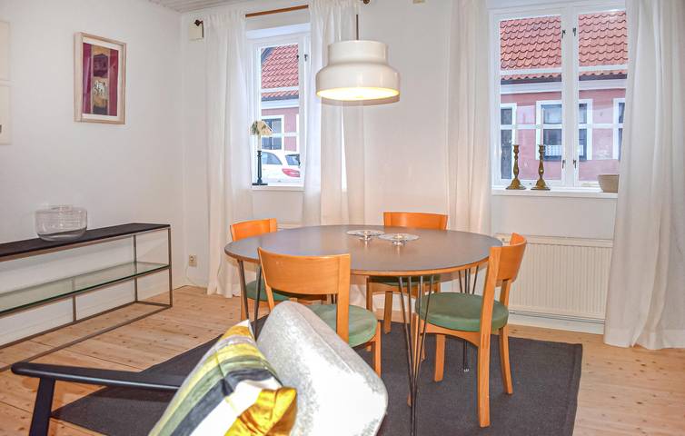 Ferienhaus für 6 Personen, mit Terrasse in Simrishamn - 4