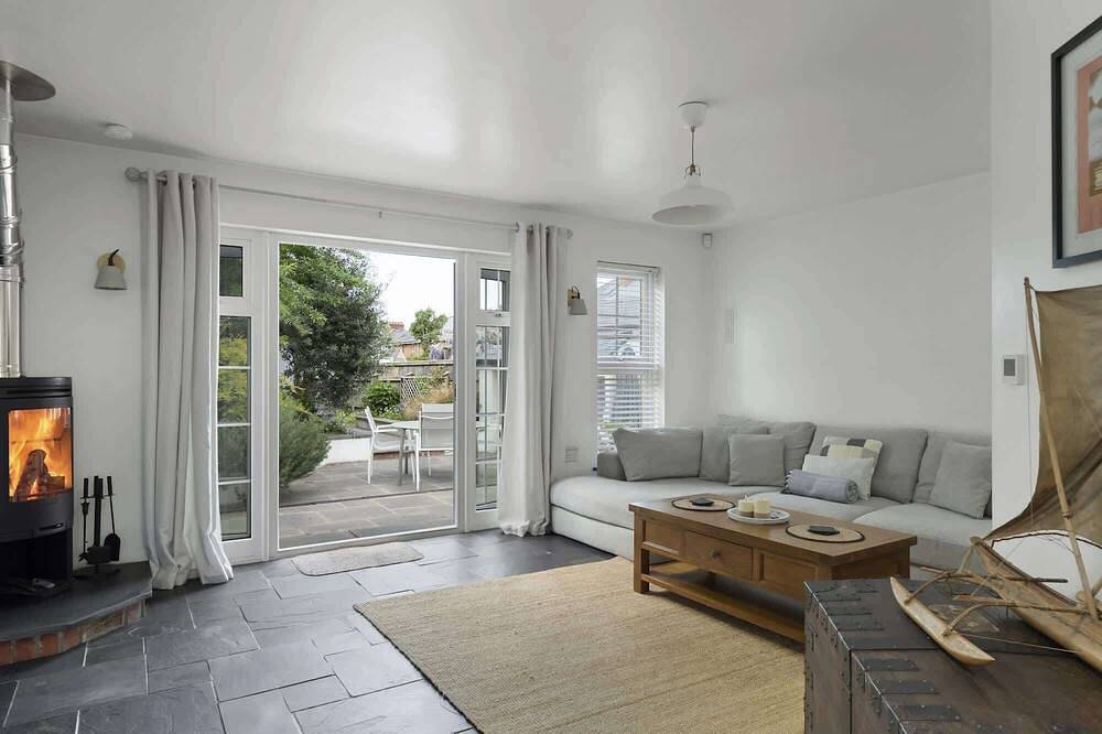 Spacious House Large Patio & Free Parking in Barnstaple, Devon