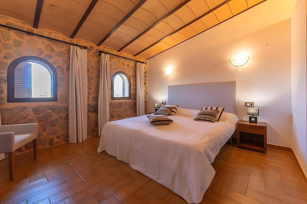 Casa rural 'Sunshine' con vistas a la montaña, wifi y aire acondicionado in Sant Joan (Pueblo), San Juan (Mallorca)