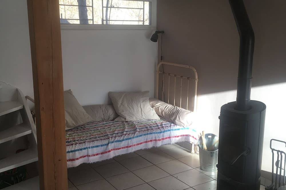 Pleasant house with garden and beautiful view, in the heart of Val d Allos in Beauvezer, Région Castellane