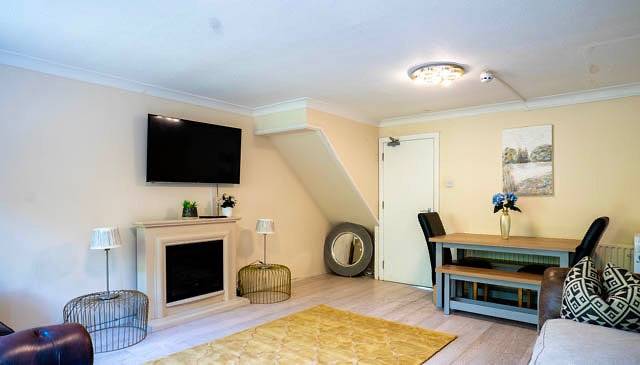 Elegent Devon Retreat in Luton in Luton, Chiltern Hills