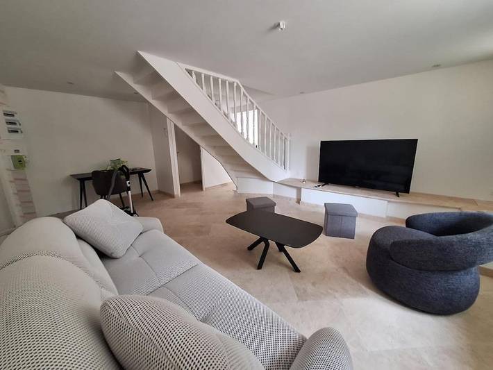 Location de vacances pour 6 personnes, avec terrasse à Montereau-Fault-Yonne - 3