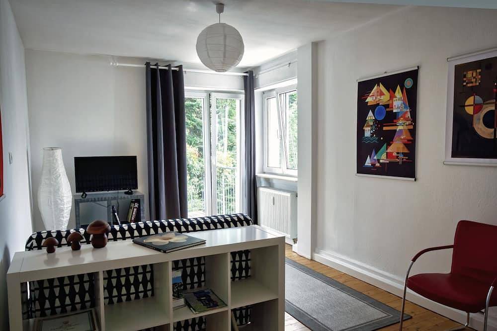 Entire apartment, Dream view, balcony and close to nature in Baden-Baden, Northern Black Forest