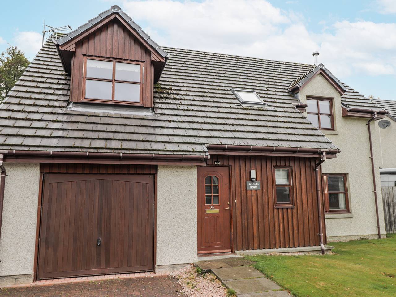 Burnside House in Aviemore, Highlands