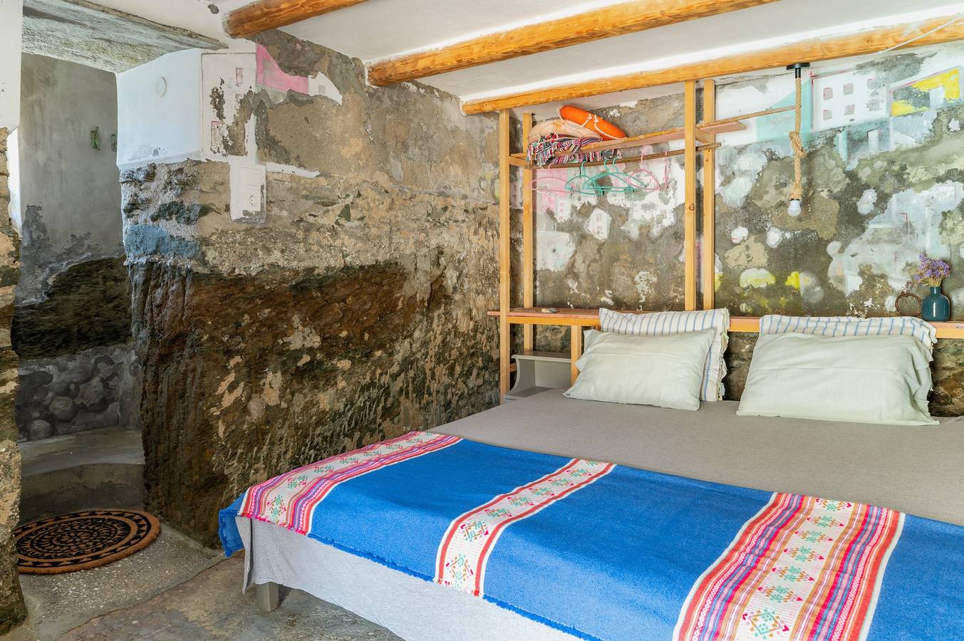 Holiday Home 'The Fishermans Experience' with Sea View, Private Terrace and Balcony in Rocharis, Tinos