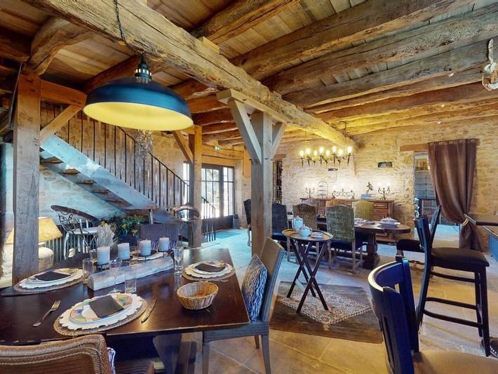 Gîte pour 2 personnes, avec jacuzzi et sauna à Causse-et-Diège