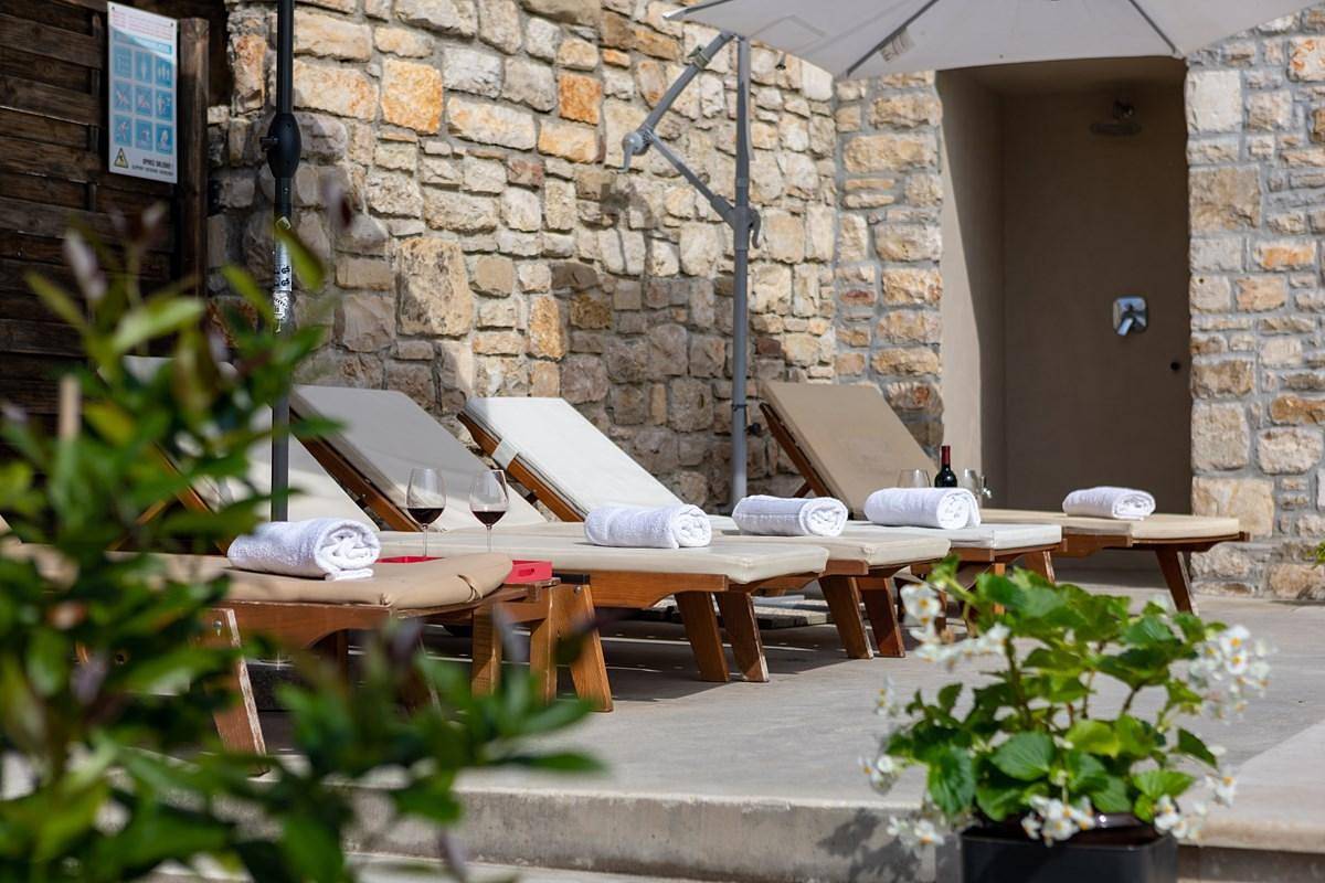Maison de vacances pour 8 personnes avec terrasse in Beram, Pazin