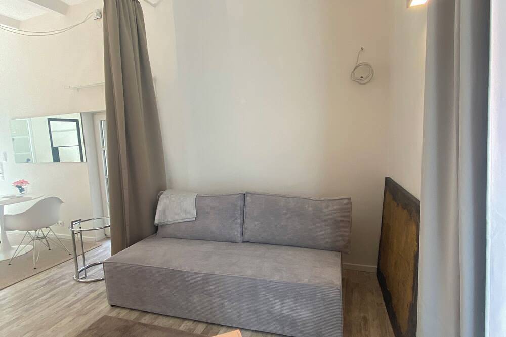 Ganze Wohnung, Loft Ehemalige Weinbrennerei, in der Altstadt und mit Parkplatz in Linz am Rhein, Mittelrhein