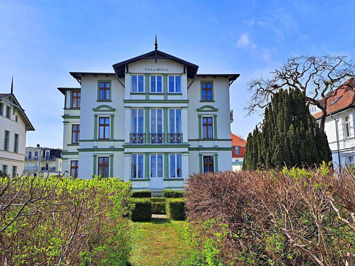 Villa Bella direkt an der Promenade in Drei Kaiserbäder, Heringsdorf