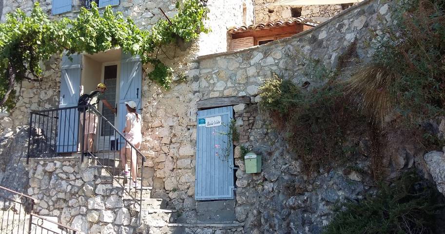 Gîte pour 5 personnes, avec balcon