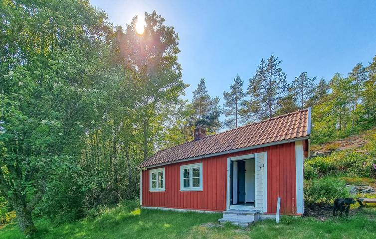 Ferienhaus für 8 Personen, mit Seeblick und Garten sowie Ausblick und Terrasse, mit Haustier in Dalsland - 2