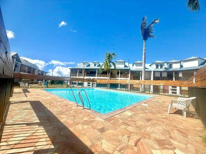 Gîte pour 4 personnes, avec jardin ainsi que terrasse et piscine dans La Bretagne - 3