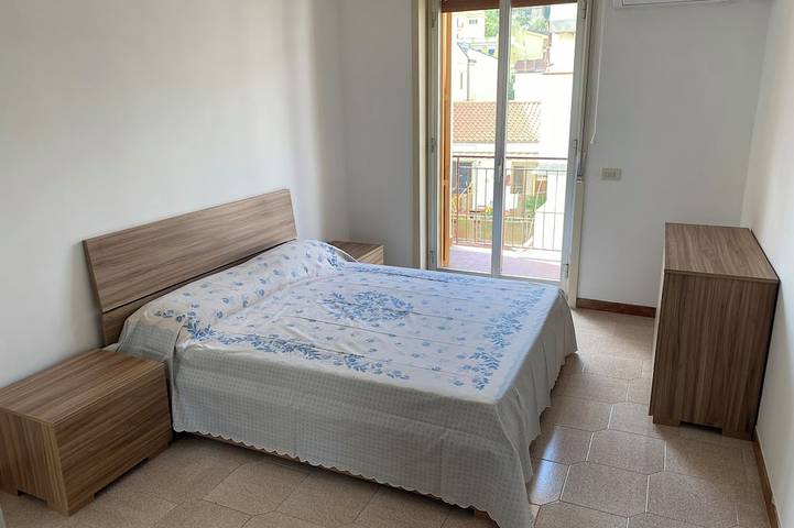 Gîte pour 5 personnes, animaux acceptés à Alì Terme - 2