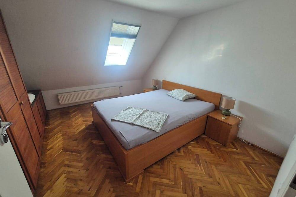 Ganze Wohnung, Torockói 2-Zimmer-Wohnung in Ketschkemet, Kecskeméti járás