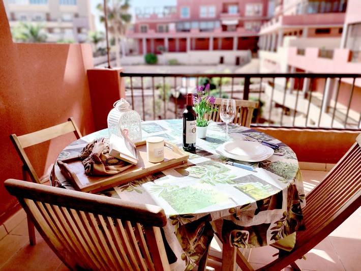 Gîte pour 4 personnes, avec piscine ainsi que jardin et terrasse dans Los Martínez - 2