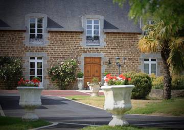 Cottage pour 2 personnes, avec jardin, animaux acceptés à Sens-de-Bretagne