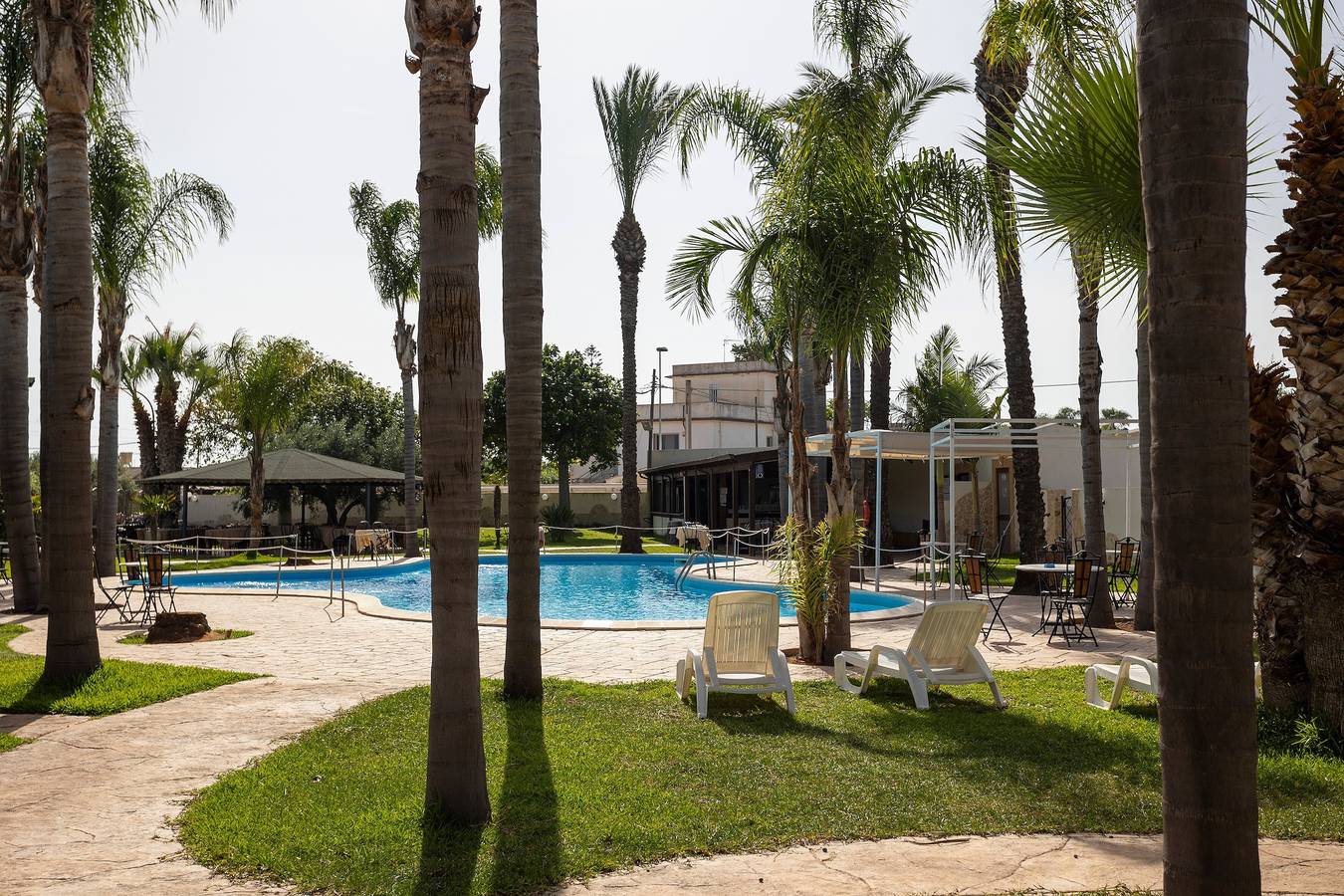Ganze Wohnung, Ferienwohnung 'Oasi Lamia - 3' mit Gemeinschaftspool, Wlan und Klimaanlage in Mazara del Vallo, Trapani Provinz