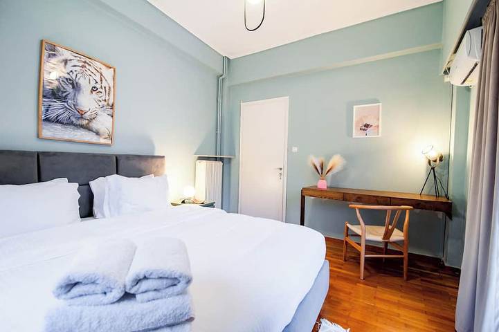 Entire apartment, Families & Groups Acropolis Experiance in Central Section of Athens, Athens