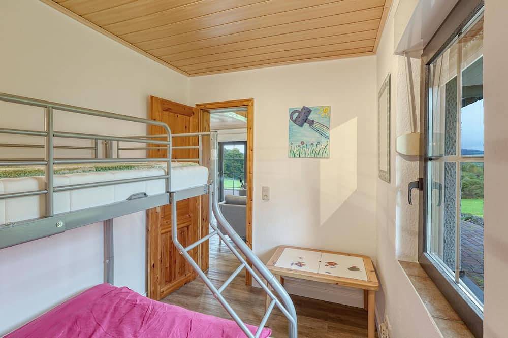 Schönes Haus mit 2 Schlafzimmern in. in Daun, Vulkaneifel