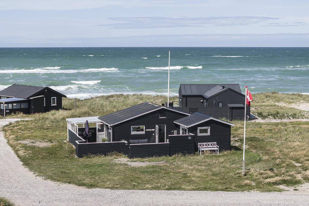 Charmante Ferienhausidylle nur 40 Meter von der Küste entfernt in lønstrup, Hjørring und Umgebung
