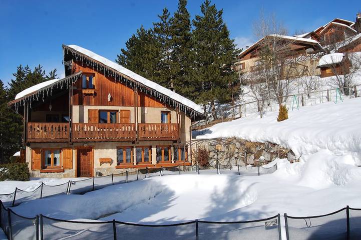 Chalet pour 12 personnes, avec jardin - 1
