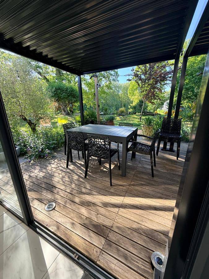 Maison d’hôte pour 2 personnes, avec Terrasse ainsi que Jardin et Vue