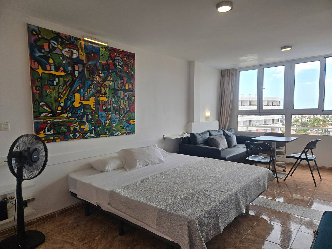 Hel enrumslägenhet, Vacation Studio 'Loft Molinos Corner' with Sea View, Shared Pool and Wi-Fi in Maspalomas, San Bartolomé de Tirajana