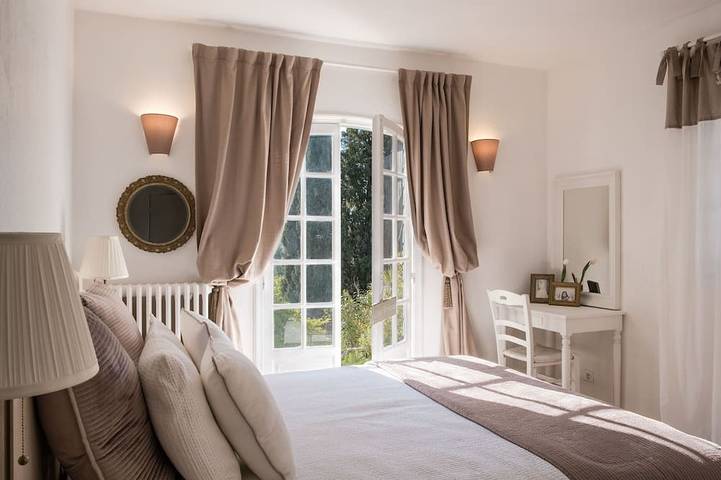 Villa pour 6 personnes, avec Balcon et Jardin à Opio - 4